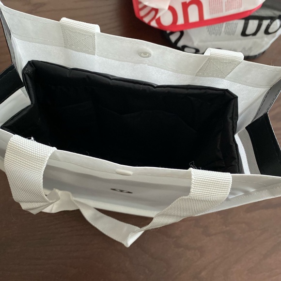 Liner for Lululemon lunch tote-Insulation Bag for Lululemon Small Shopping Bag. - Picture 7 of 10